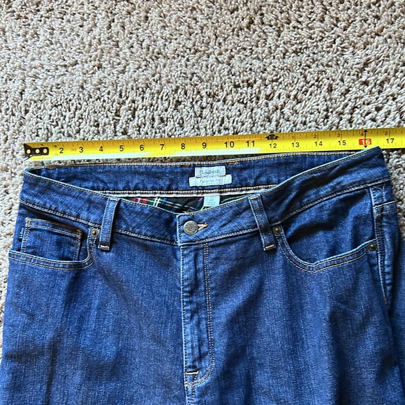 L.L. Bean Favorite Fit Flannel Lined Jeans - Picture 3 of 4